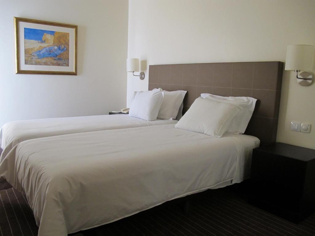 Hotel Girassol - Suite Hotel Φουνκάλ Δωμάτιο φωτογραφία