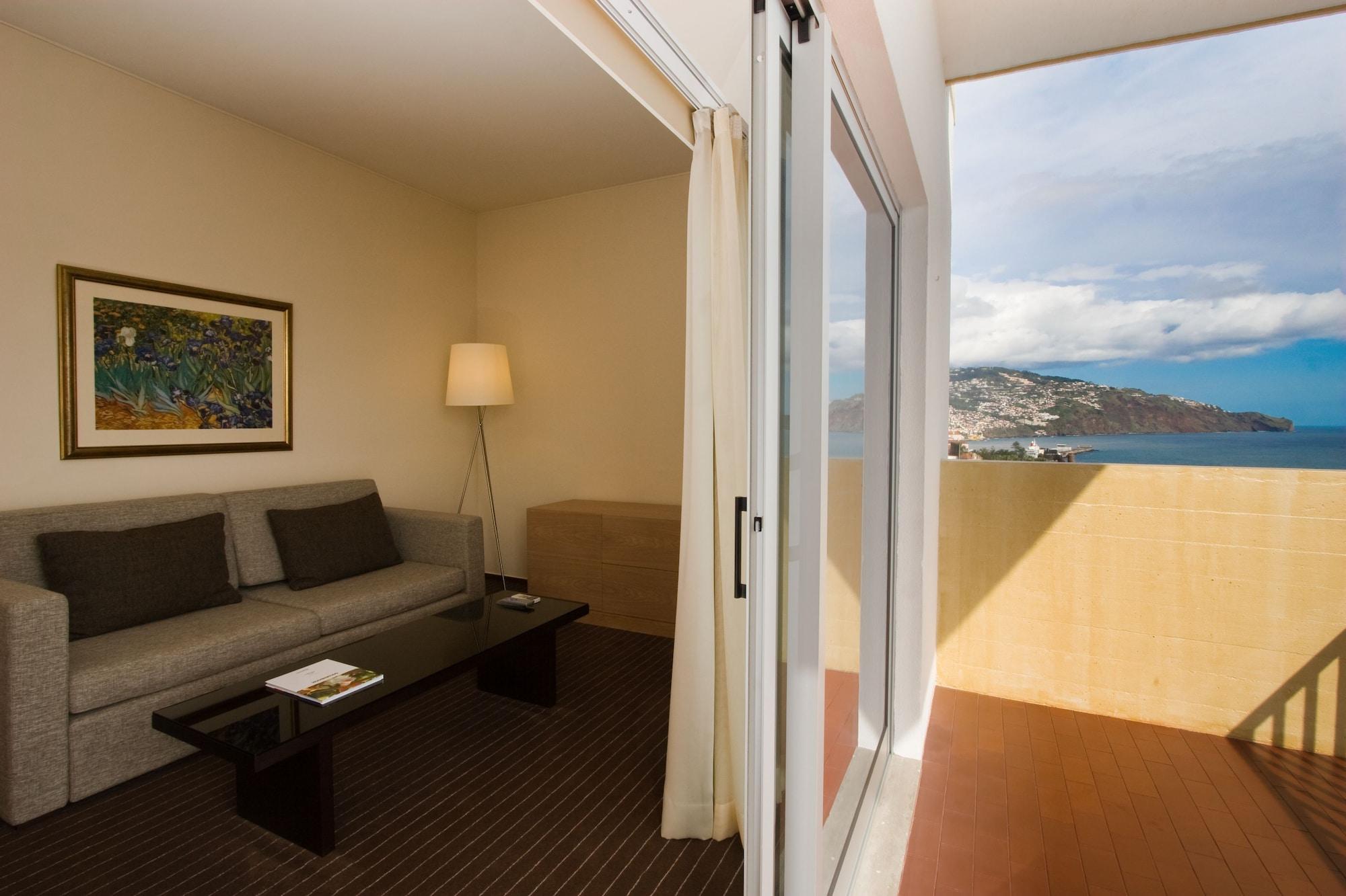 Hotel Girassol - Suite Hotel Φουνκάλ Εξωτερικό φωτογραφία
